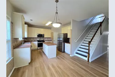 621 Roxtree Court, Buford, GA 30518 - Photo 7