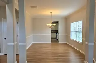 621 Roxtree Ct, Buford, GA 30518 - Photo 3