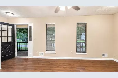 8272 Blackfoot Trail, Jonesboro, GA 30236 - Photo 7