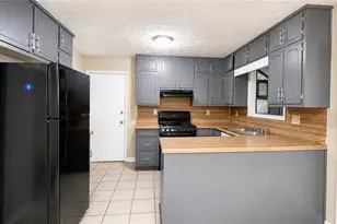 8272 Blackfoot Trail, Jonesboro, GA 30236 - Photo 9