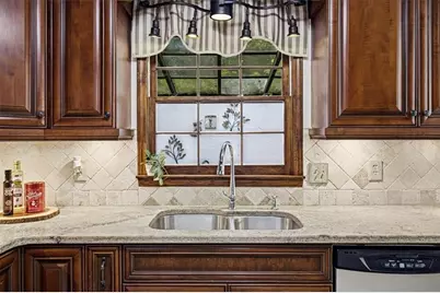 526 Jasmine Court, Norcross, GA 30093 - Photo 13