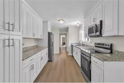 661 Bantry Lane, Stone Mountain, GA 30083 - Photo 3