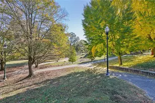 1055 Piedmont Ave NE, Atlanta, GA 30309 - Photo 23