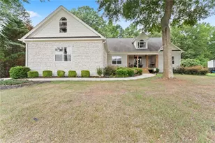 860 Lakeview Dr, Commerce, GA 30529 - Photo 3