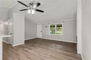 531 Landers St, Monroe, GA 30655 - Photo 11