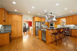 8320 Glen Lake Dr, Cumming, GA 30028 - Photo 15