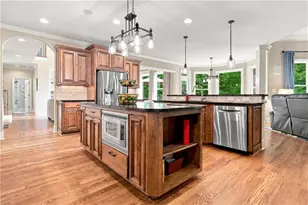 2125 Cascading Creek Ct, Cumming, GA 30041 - Photo 17