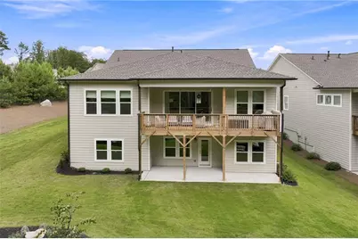 7012 Cottage Grove Drive, Flowery Branch, GA 30542 - Photo 9