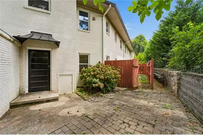 2477 N Decatur Road #B2, Decatur, GA 30033 - Photo 21