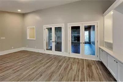 904 Branford Lane NW, Lilburn, GA 30047 - Photo 7