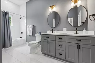 559 Hopkins St, Atlanta, GA 30310 - Photo 17