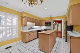 4198 Roswell Rd NE, Atlanta, GA 30342 - Photo 3