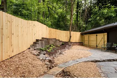 922 Barton Woods Road NE, Atlanta, GA 30307 - Photo 95