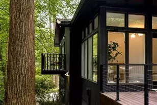 922 Barton Woods Rd NE, Atlanta, GA 30307 - Photo 9