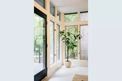 922 Barton Woods Road NE, Atlanta, GA 30307 - Photo 15