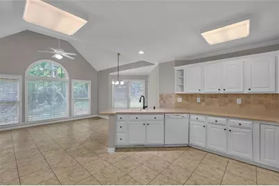 175 Pinevale Court, Fayetteville, GA 30215 - Photo 17