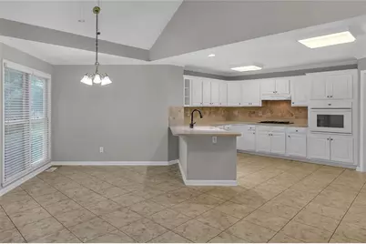 175 Pinevale Court, Fayetteville, GA 30215 - Photo 11