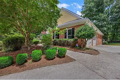 175 Pinevale Court, Fayetteville, GA 30215 - Photo 3