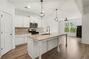 2304 Margaux Ct, Monroe, GA 30656 - Photo 9