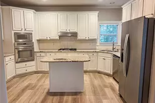 100 Wyngate Dr, Newnan, GA 30265 - Photo 7
