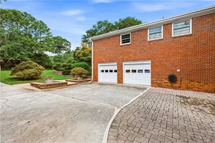 1942 Old Canton Rd, Marietta, GA 30062 - Photo 31