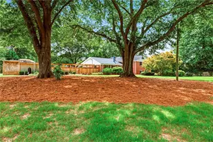 1942 Old Canton Rd, Marietta, GA 30062 - Photo 35