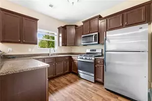 2238 Newbury Oaks Dr, Lawrenceville, GA 30044 - Photo 11