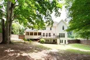 1405 Holly Lake Circle, Snellville, GA 30078 - Photo 13