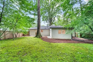 1875 Ravenwood Way NE, Atlanta, GA 30329 - Photo 21