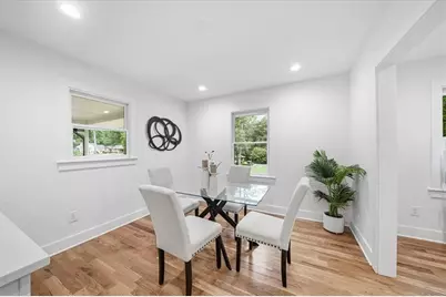 1875 Ravenwood Way NE, Atlanta, GA 30329 - Photo 7