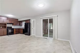 4204 Cheryl Ann Ct, Stone Mountain, GA 30083 - Photo 11