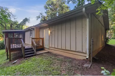 4204 Cheryl Ann Court, Stone Mountain, GA 30083 - Photo 33