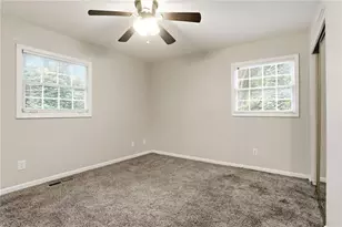 4204 Cheryl Ann Ct, Stone Mountain, GA 30083 - Photo 21