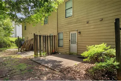 3212 Highpoint Court, Snellville, GA 30078 - Photo 5