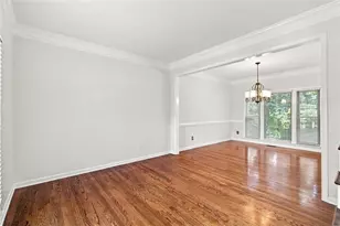 1073 Hopedale Ln, Lawrenceville, GA 30043 - Photo 3