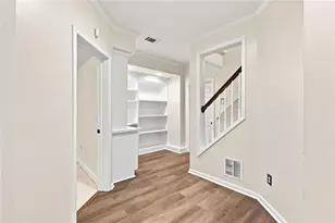 1073 Hopedale Ln, Lawrenceville, GA 30043 - Photo 33
