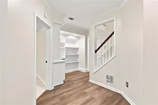 1073 Hopedale Ln, Lawrenceville, GA 30043 - Photo 33