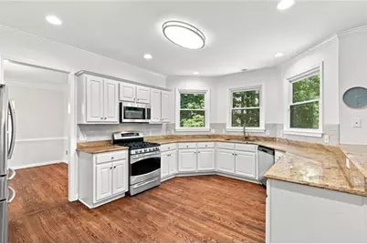1073 Hopedale Lane, Lawrenceville, GA 30043 - Photo 7