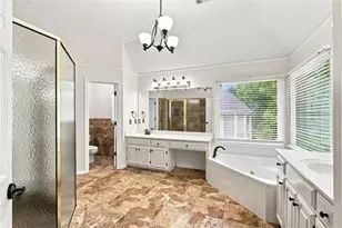 1073 Hopedale Ln, Lawrenceville, GA 30043 - Photo 21