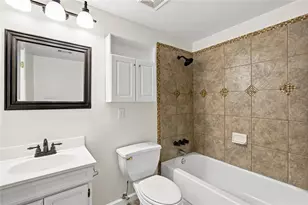 1073 Hopedale Ln, Lawrenceville, GA 30043 - Photo 27