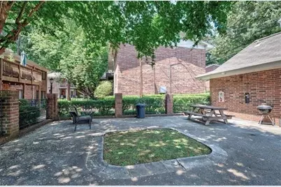 4266 Roswell Road NE #F2, Atlanta, GA 30342 - Photo 31
