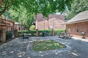 4266 Roswell Rd NE, Atlanta, GA 30342 - Photo 31