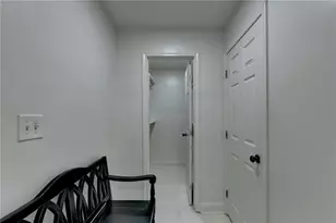131 Denna Dr, Alpharetta, GA 30009 - Photo 25