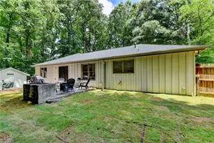 131 Denna Dr, Alpharetta, GA 30009 - Photo 49