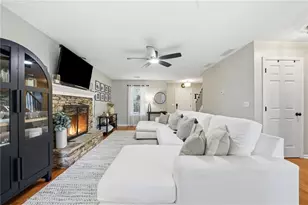 3063 Rockview Dr, Loganville, GA 30052 - Photo 9