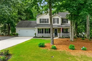 3063 Rockview Dr, Loganville, GA 30052 - Photo 3