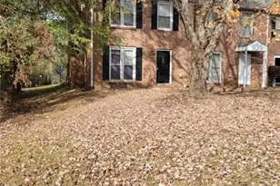 687 Redland Dr, Riverdale, GA 30238 - Photo 1