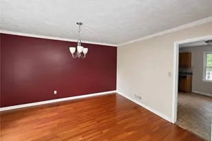135 Green Hill Ct SW, Atlanta, GA 30331 - Photo 5