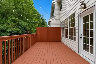 3743 Chattahoochee Summit Dr SE, Atlanta, GA 30339 - Photo 9