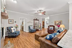 129 Holiday Rd, Buford, GA 30518 - Photo 5